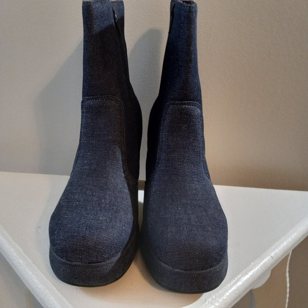 Cartoon Heel Denim Boots - Picture 6 of 9